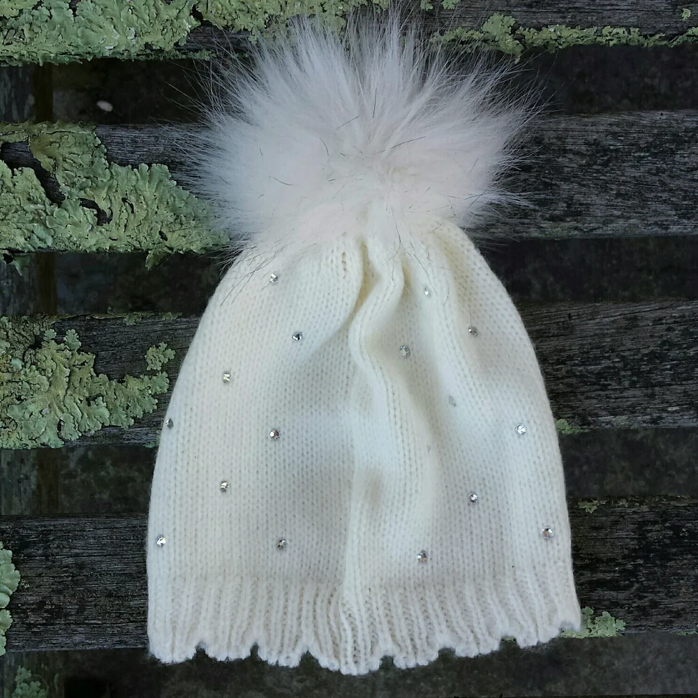 Nicole Miller White Knit Rhinestone & Fur Pompom Winter Baby Beanie Hat